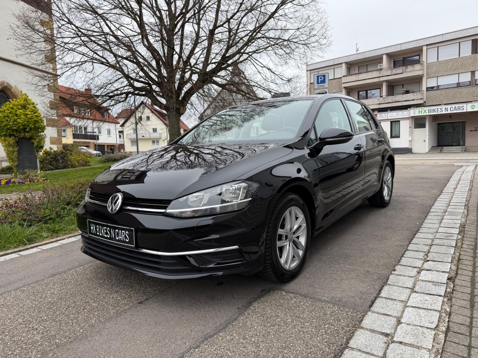 Volkswagen Golf VII Lim. Comfortline*SHZ*6Gang