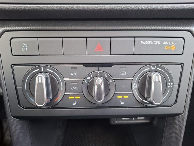 T-CROSS 1.0 TSI DAB+KLIMA+BT+SHZ