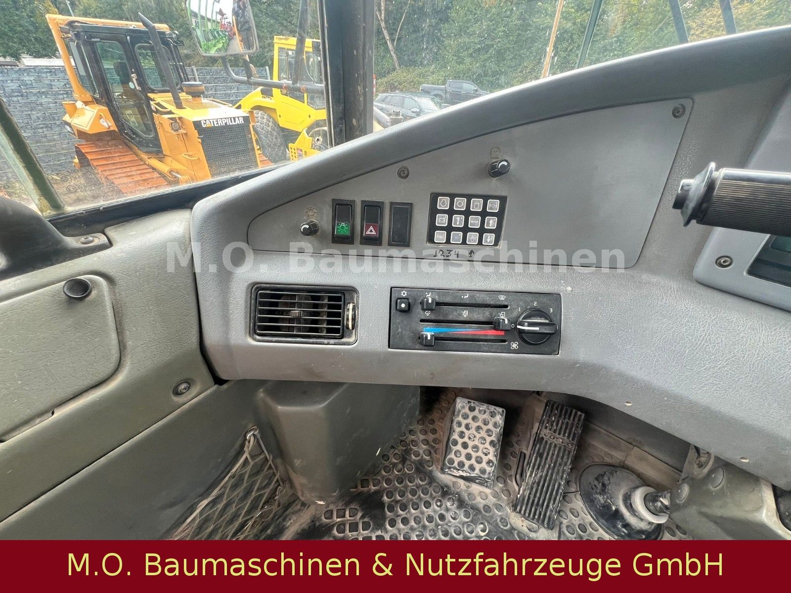 Fahrzeugabbildung Volvo A 35 D