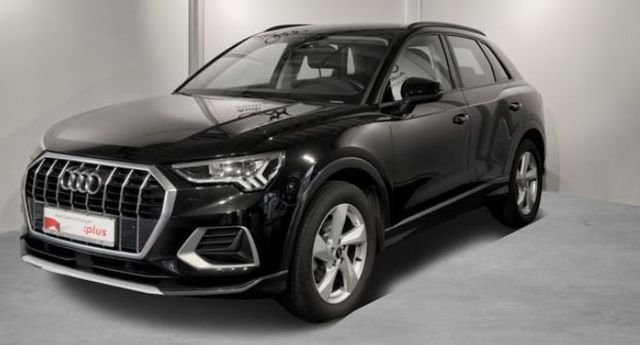 Audi Q3 35 TFSI advanced  +LED+AHK+NAVI+ACC+KEYLESS+