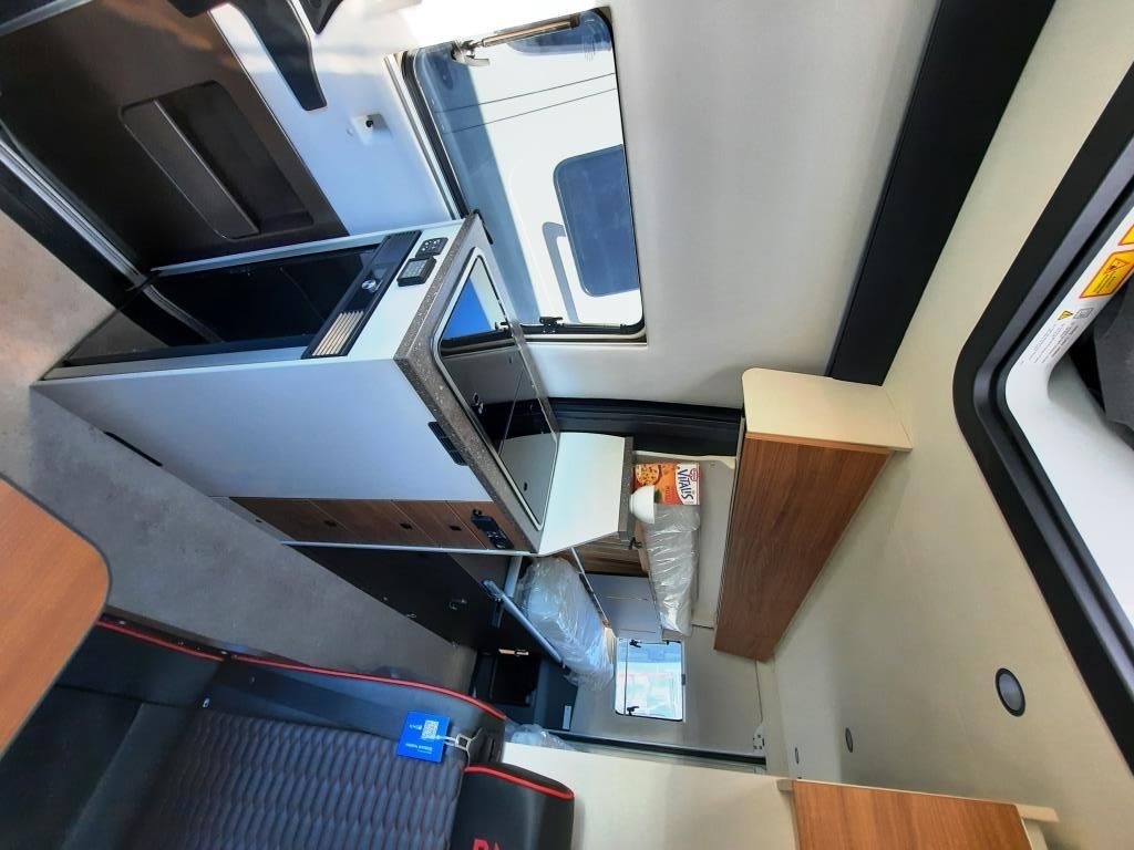 Fahrzeug Übersicht 13 Fahrzeugabbildung Bürstner Habiton HMX 6.0 Verfüg./Sparen Sie 10.165,- €