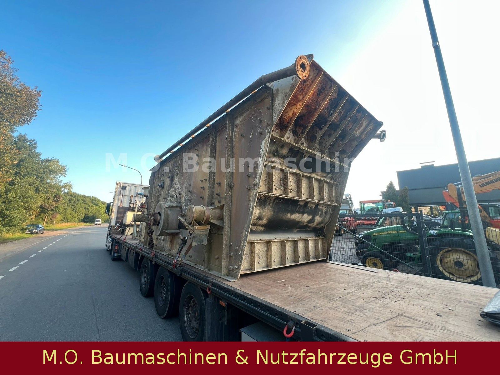 Fahrzeugabbildung Andere TVI Urbar 2050 / C 421 / 3 Etagen Sieb/