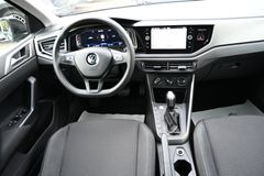 VW Polo VI 1.0 TSI Comfortline WLAN DS7G NAVI 1.Hd