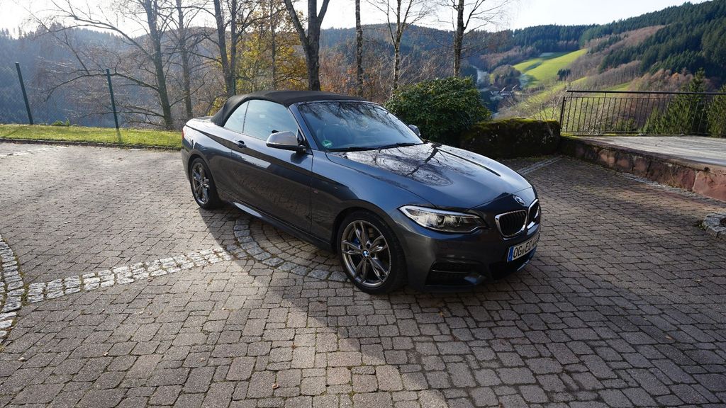 Image of BMW M240i