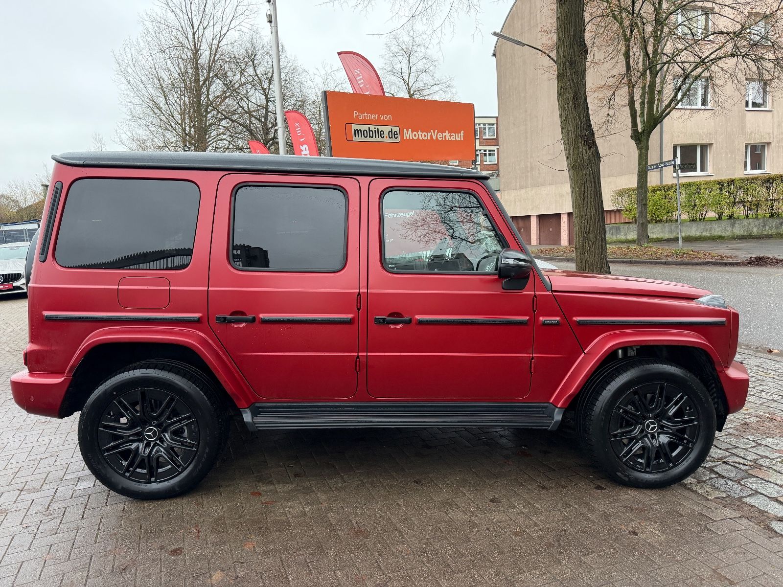 Fahrzeugabbildung Mercedes-Benz G 450d AMG Line*BURMESTER*SDACH*MEMO*
