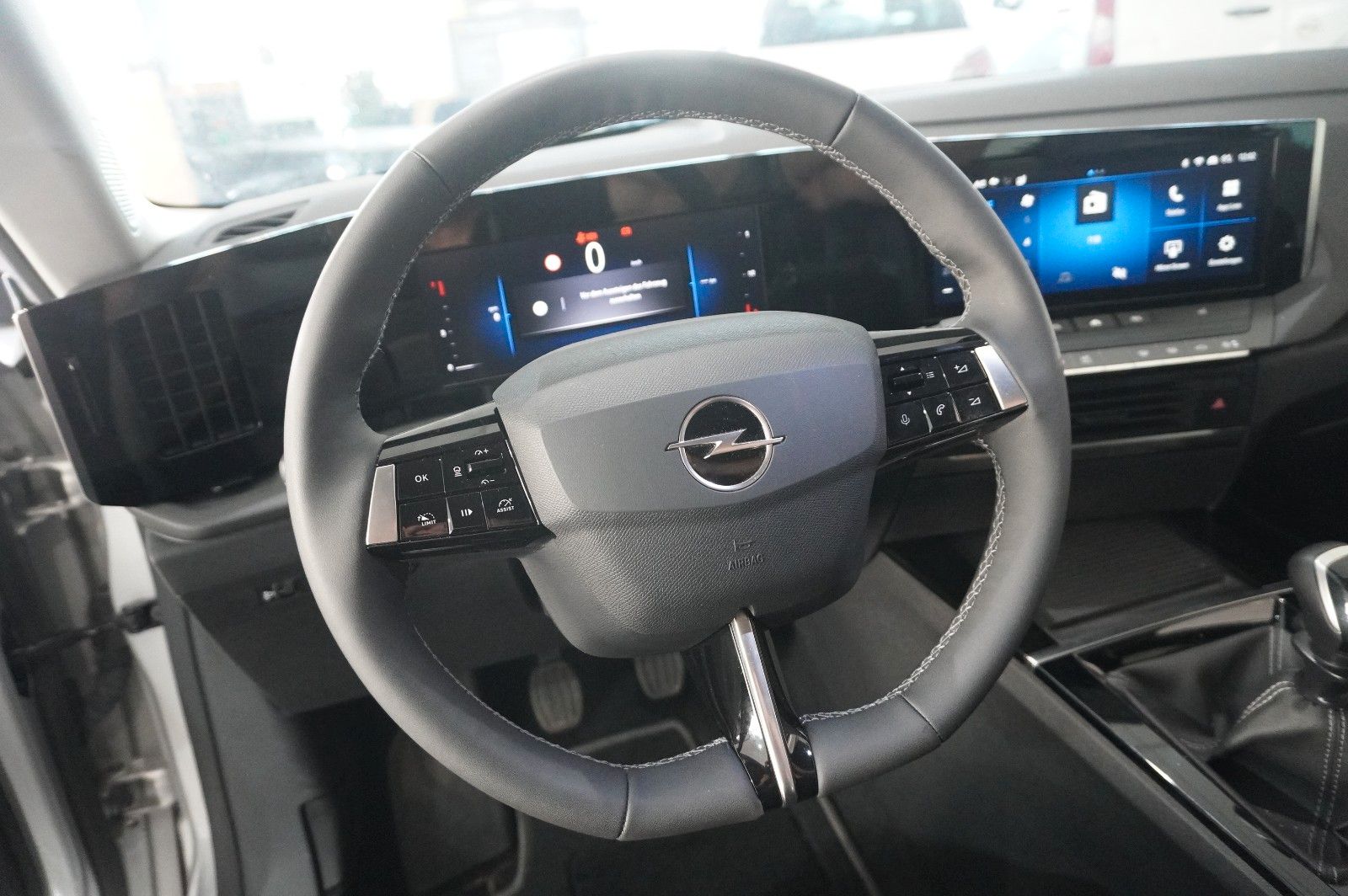 Fahrzeugabbildung Opel Astra L ST 1.2T ENJOY NAVI/LED/KAMERA/VIRT/DAB+