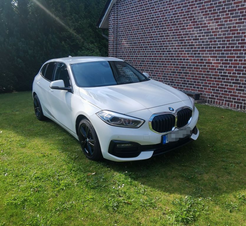 Image of BMW 118