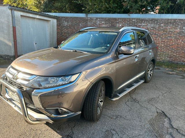 Mitsubishi Outlander 5 Sitzer kein 7 Sitzer