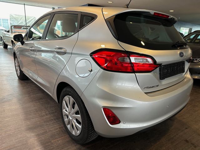Fahrzeugabbildung Ford Fiesta Cool & Connect*NAVI*KLIMA*PDC*SHZ*1.HAND