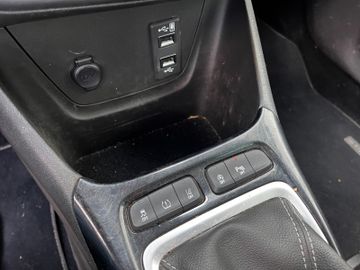Opel Crossland (X) - 12