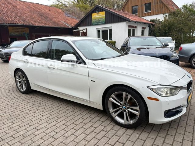 BMW 320i Sport Line Autom*Leder*Xenon*S-Dach*RFK*PDC