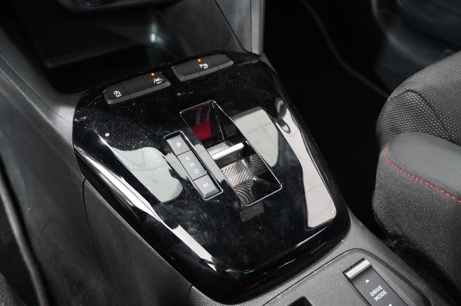 Fahrzeugabbildung Opel Corsa F 1.2T GS SPORT NAVI/LED/KAMERA/SPORT/DAB+