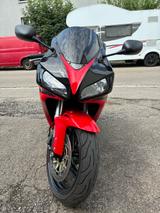 Honda CBR FIREBLADE SC57  1000RR  Neuwertig!  - Angebote