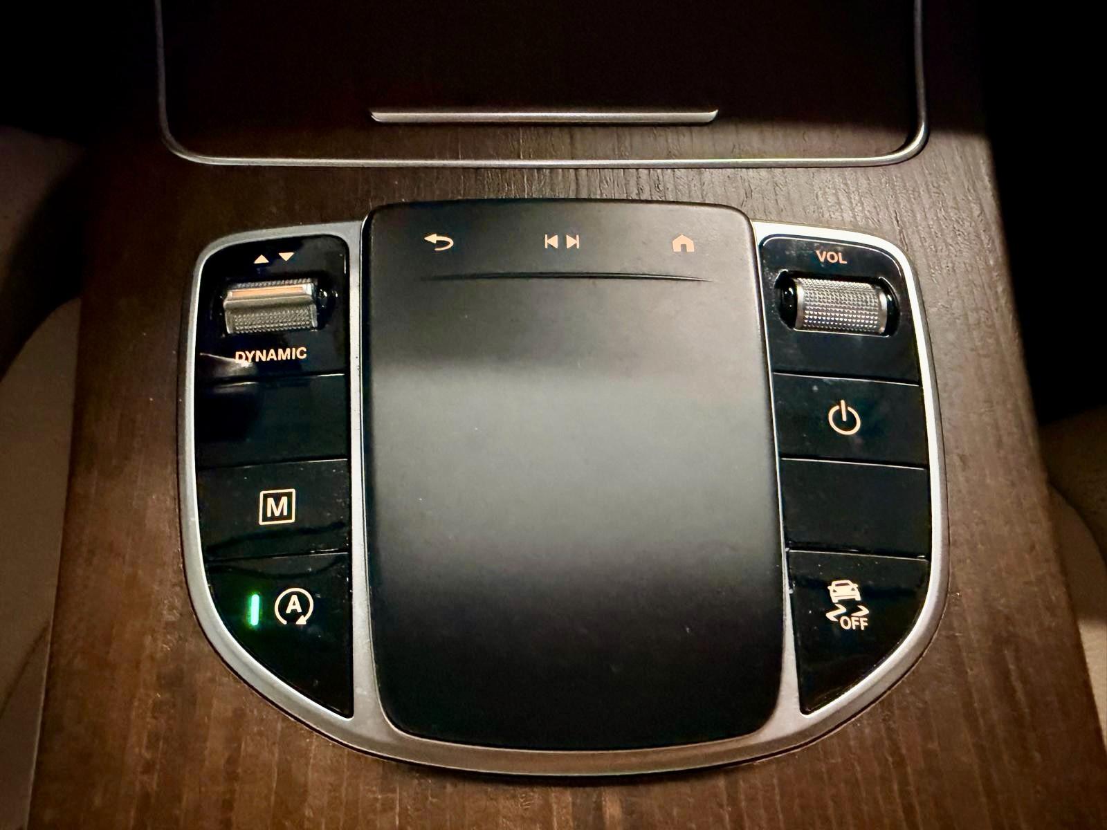 Mercedes-Benz GLC 300*4Matic*Autom.*Leder*Pano*Burmester*LED*