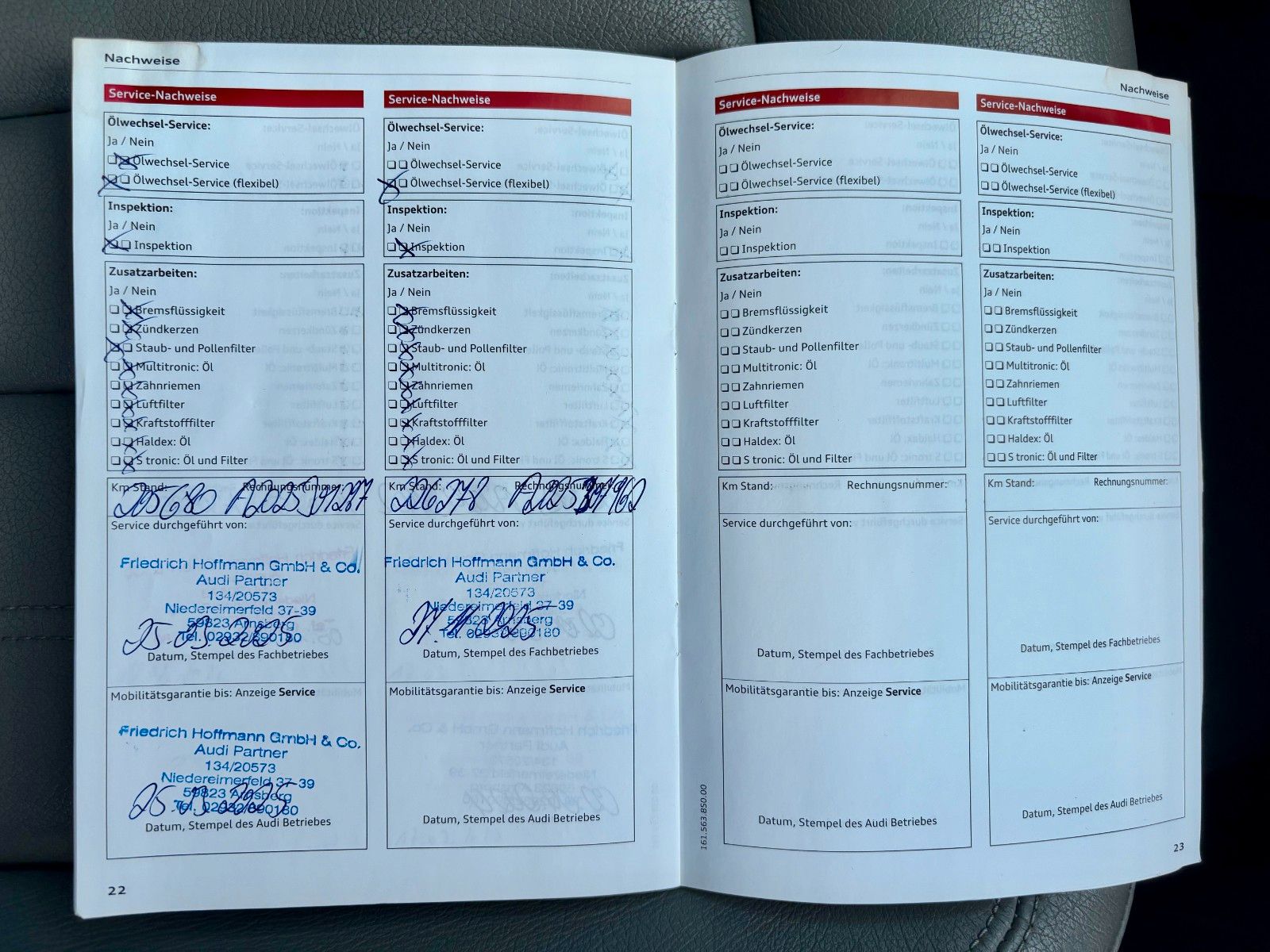 Fahrzeugabbildung Audi A4 2.0 TDI quattro Aut Navi Leder Xenon AHK SPOR