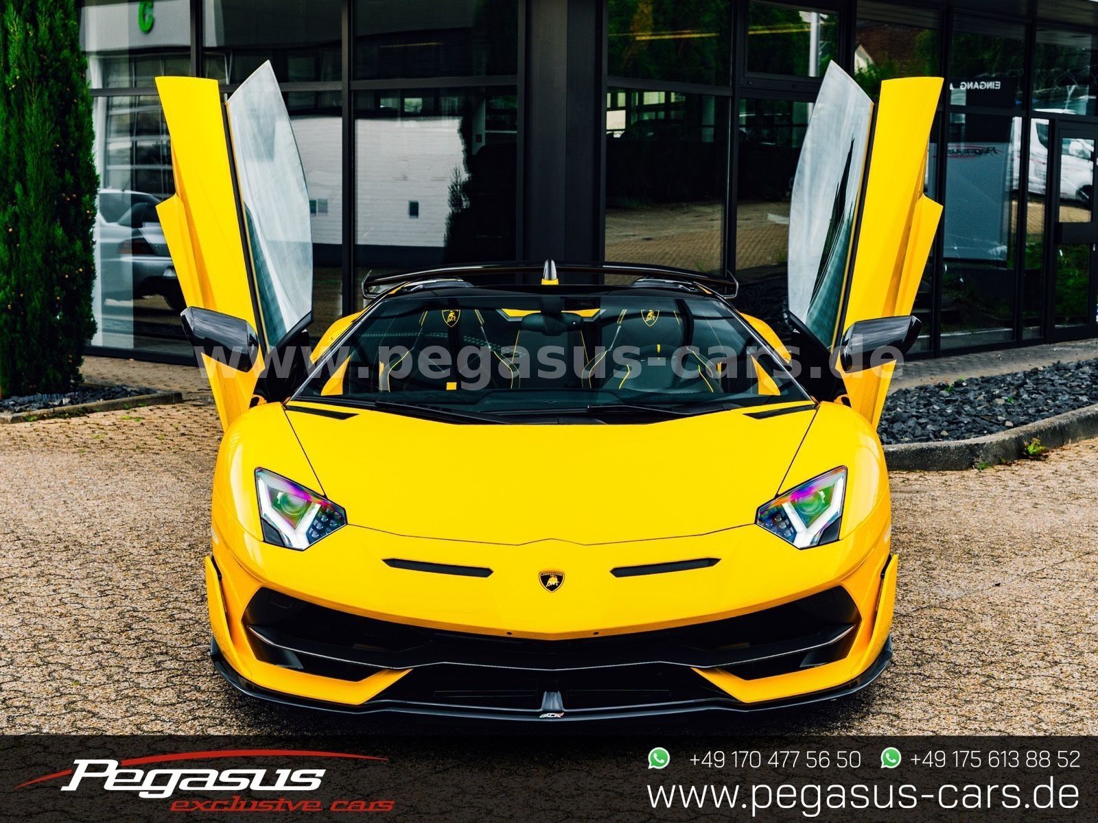 LAMBORGHINI Aventador - 9