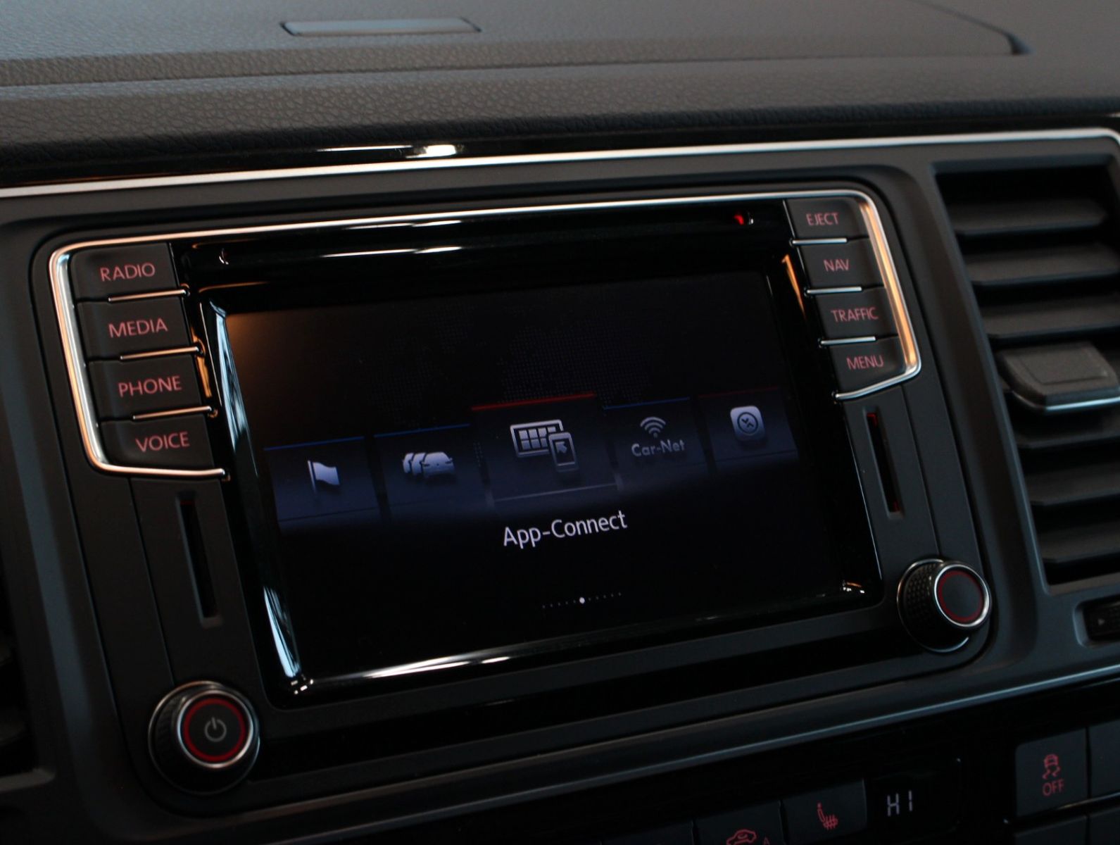 Fahrzeugabbildung Volkswagen T6 Multivan 4Motion Gener. Six*ACC*Kamera*AHK