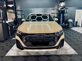 Audi Q8/FULL/TOP/S-LINE/PANO/22 ZOLL - scheckheftgepflegte Audi Q8