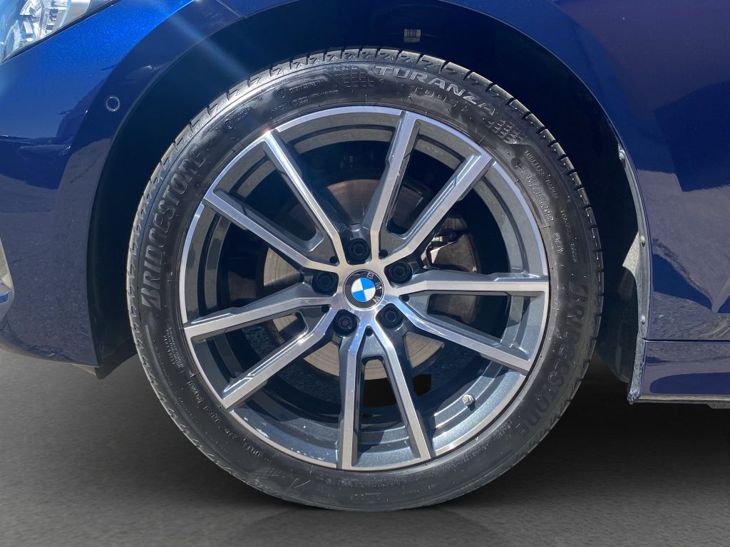 BMW 3 Series 2024