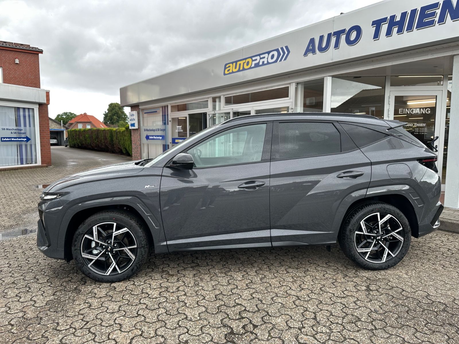 Fahrzeugabbildung Hyundai Tucson N-line T-GDi DCT 4x4 Pano/Navi/Shzg./ACC