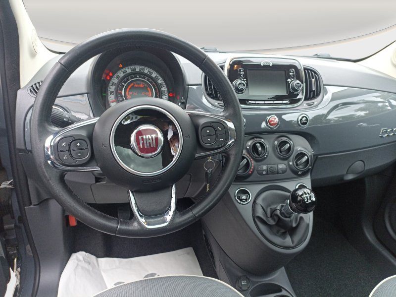 Fahrzeugabbildung Fiat 500 0.9 TwinAir  Lounge KLIMA+PANORAMA-D.+TEMPOM
