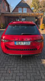 Skoda Superb 2.0 TSI DSG 4x4 SPORTLINE COMBI SPORTLINE - Skoda Superb mit Benzin-Antrieb: Rot