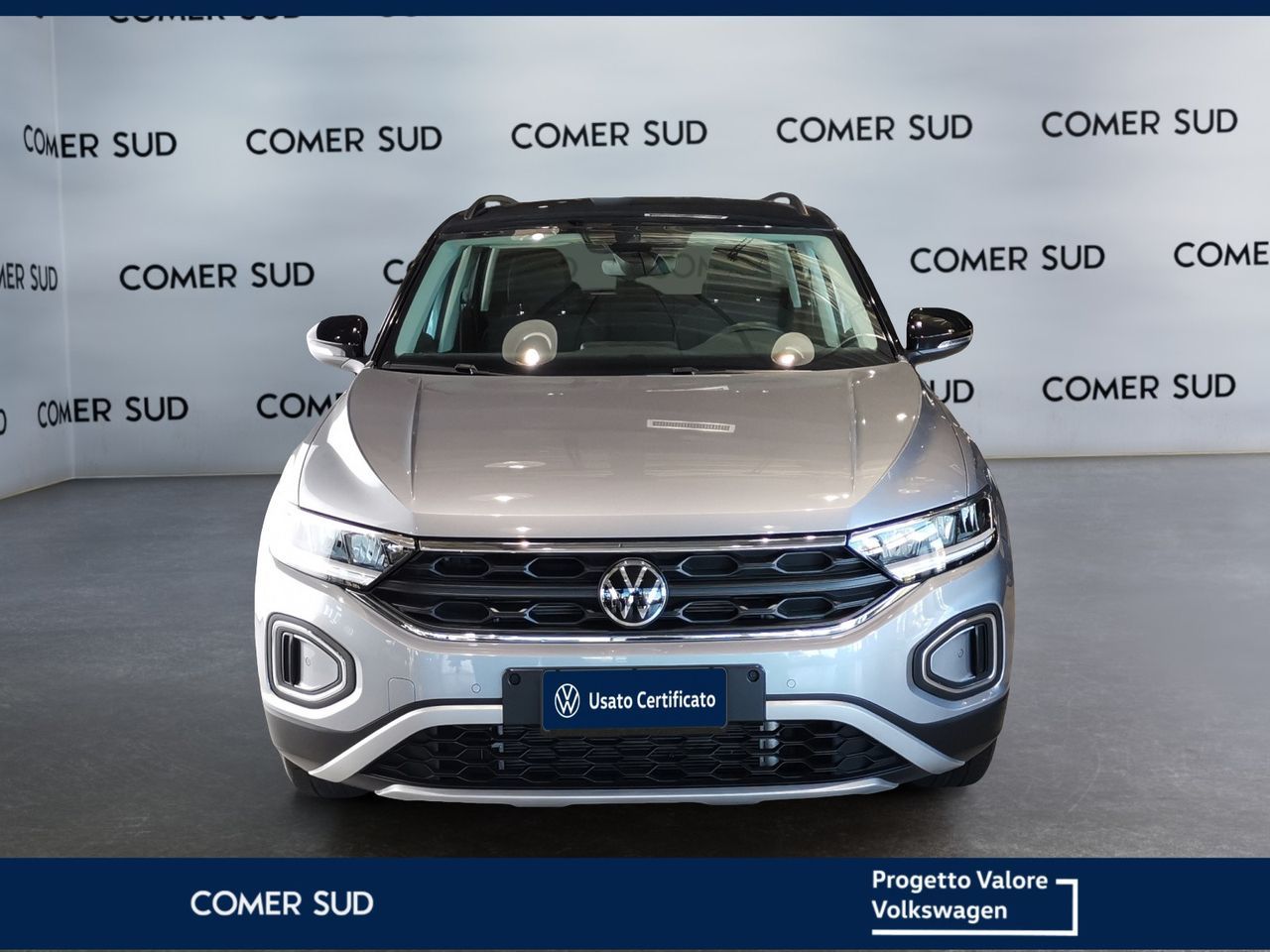 Volkswagen VOLKSWAGEN T-Roc I 2022 - T-Roc 2.0 tdi Life 150 imagem 2