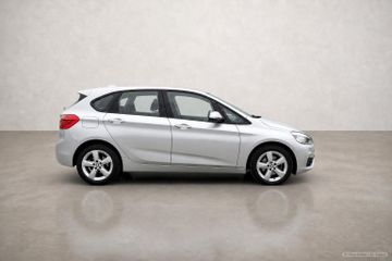 BMW 218 - 10