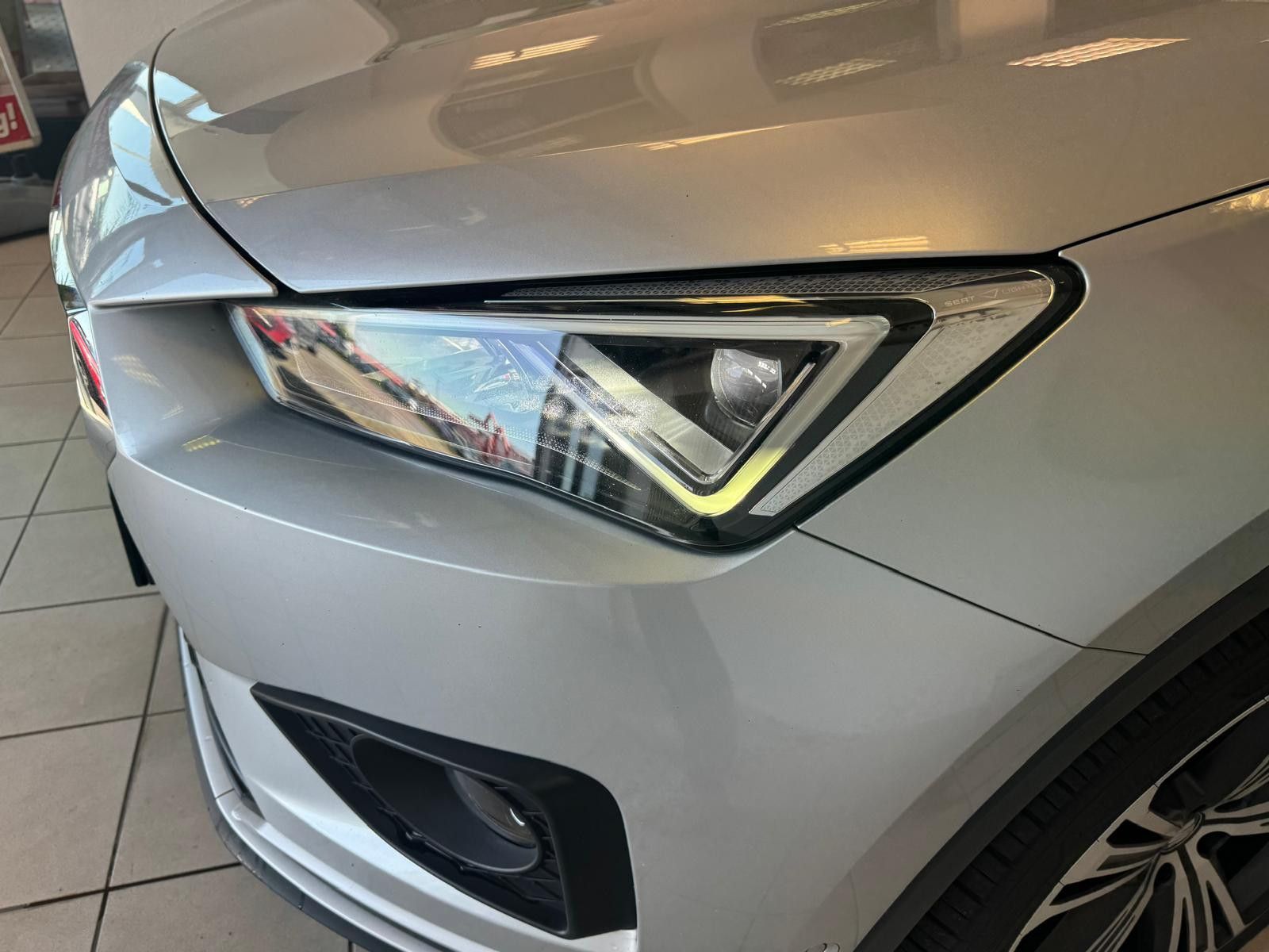Fahrzeugabbildung SEAT Tarraco Xcellence 4Drive / NAVI/KLIMA/PANORAMA