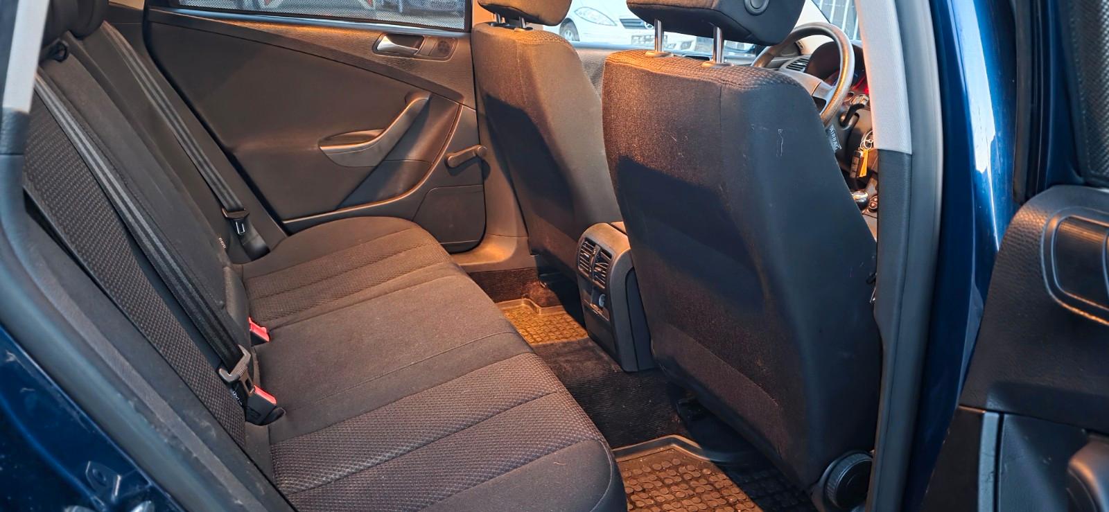 Volkswagen Passat 2006 — photo 15