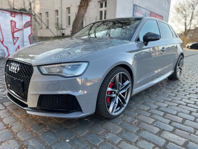 Audi RS3 2.5 TFSI S tronic quattro Sportback