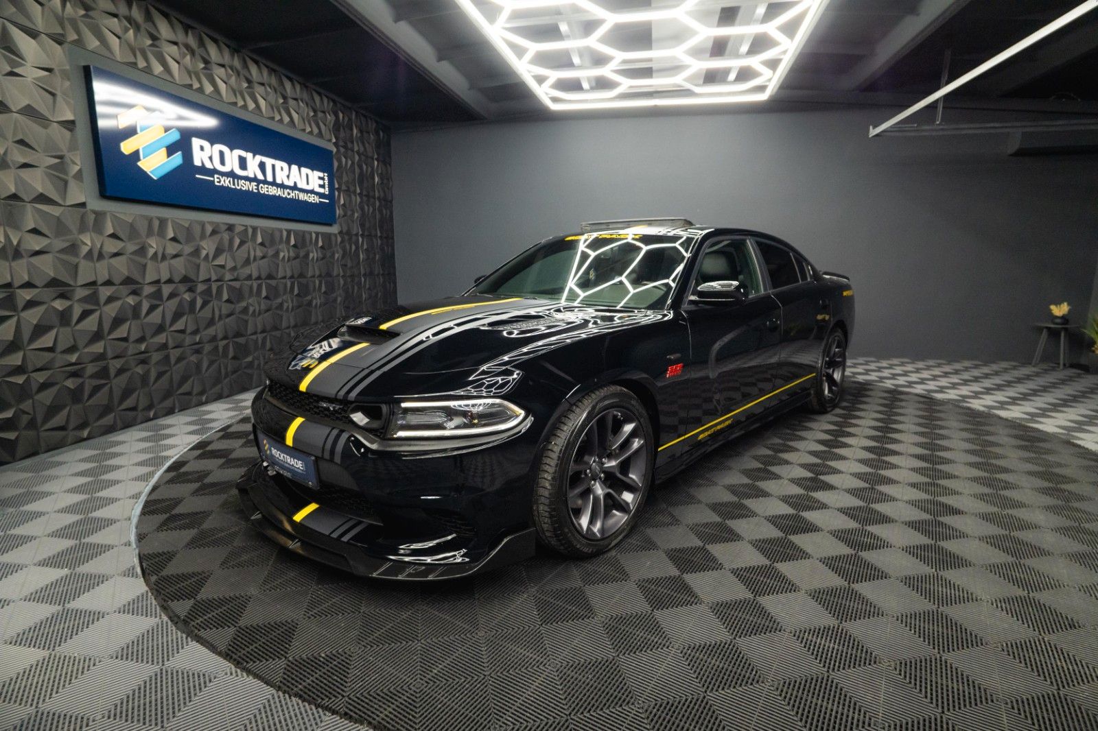 Fahrzeugabbildung Dodge Charger 6.4 V8 SRT 392 SCAT PACK Performance LED