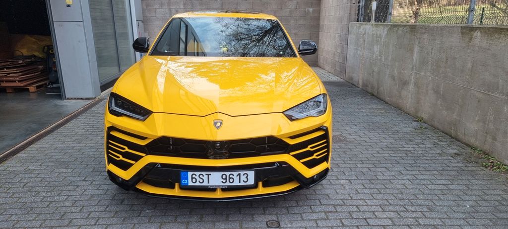 Image of Lamborghini Urus