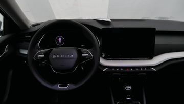 Skoda Octavia Combi 1.5 TSI Selection AHK PDC DAB LED