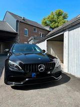 Mercedes-Benz C 63 S AMG T - Mercedes-Benz C 63 AMG in Düsseldorf