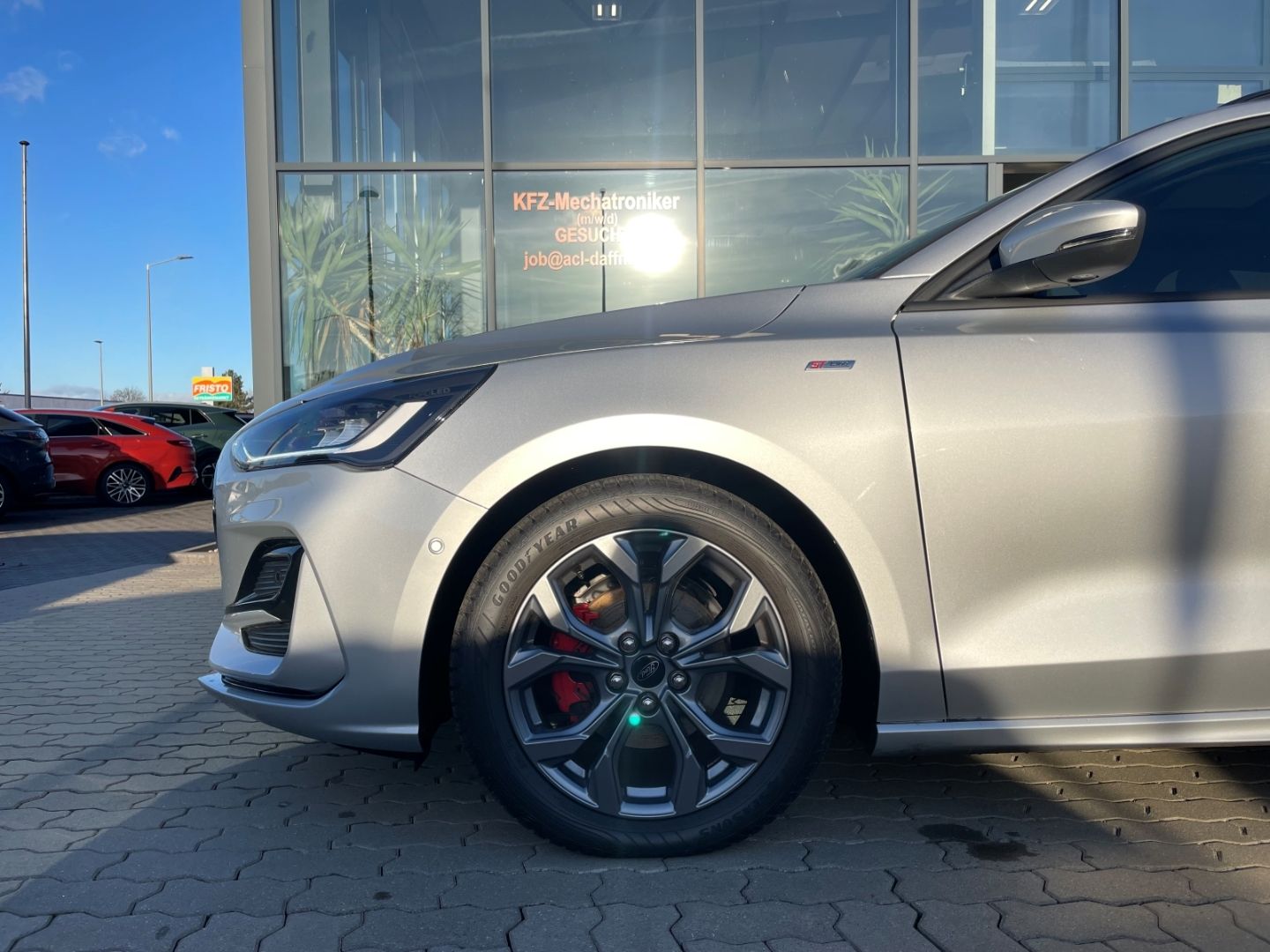 Fahrzeugabbildung Ford Focus ST-Line X LED totWinkAss Schiebedach Kamer