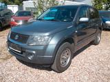 Suzuki Grand Vitara 2.0 Club - Suzuki Grand Vitara: 2.0