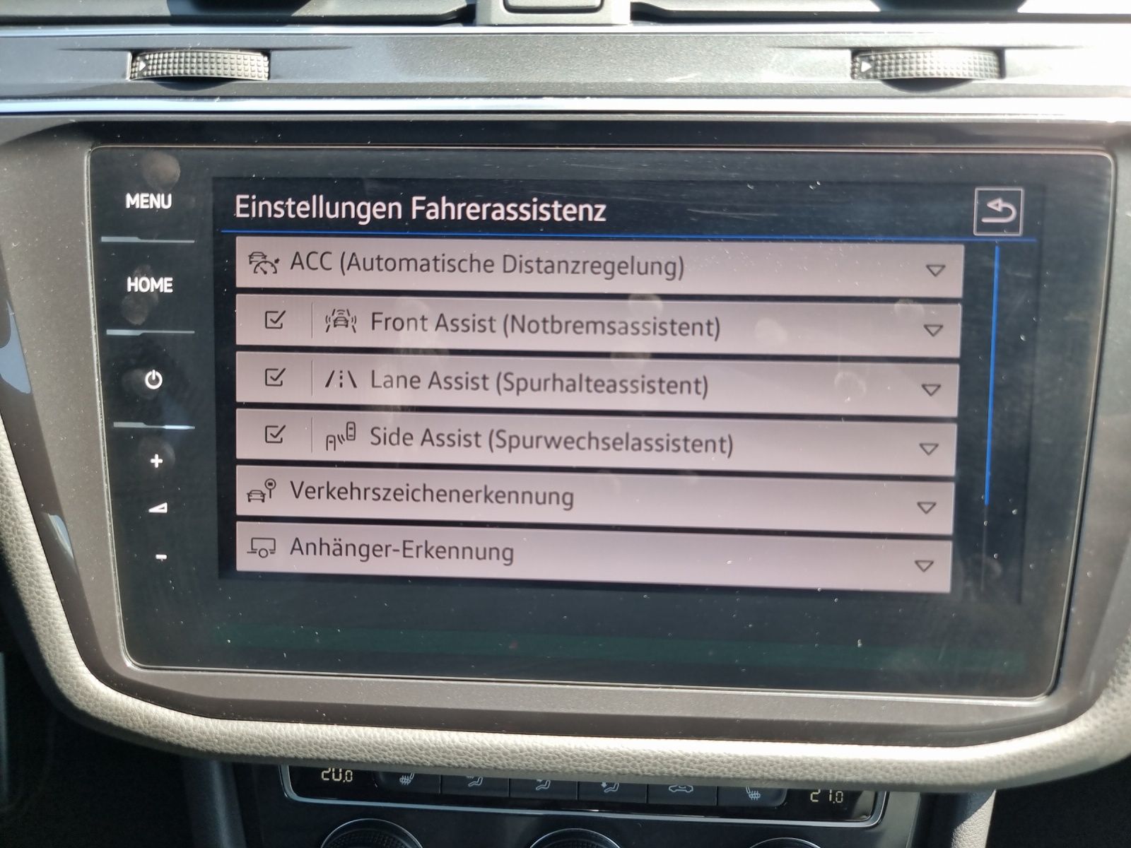 Fahrzeugabbildung Volkswagen Tiguan Allspace Highline 4M TDI DSG LED ACC 19"