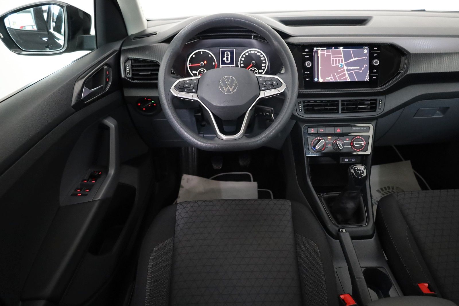 Fahrzeugabbildung Volkswagen T-Cross Life Navi,PDC,AHK, Auspark-Assistent