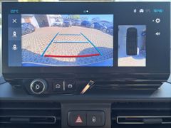 Fahrzeugabbildung Citroën Berlingo 1.5 Max XL HDI 130 EAT8 NAVI Kamera