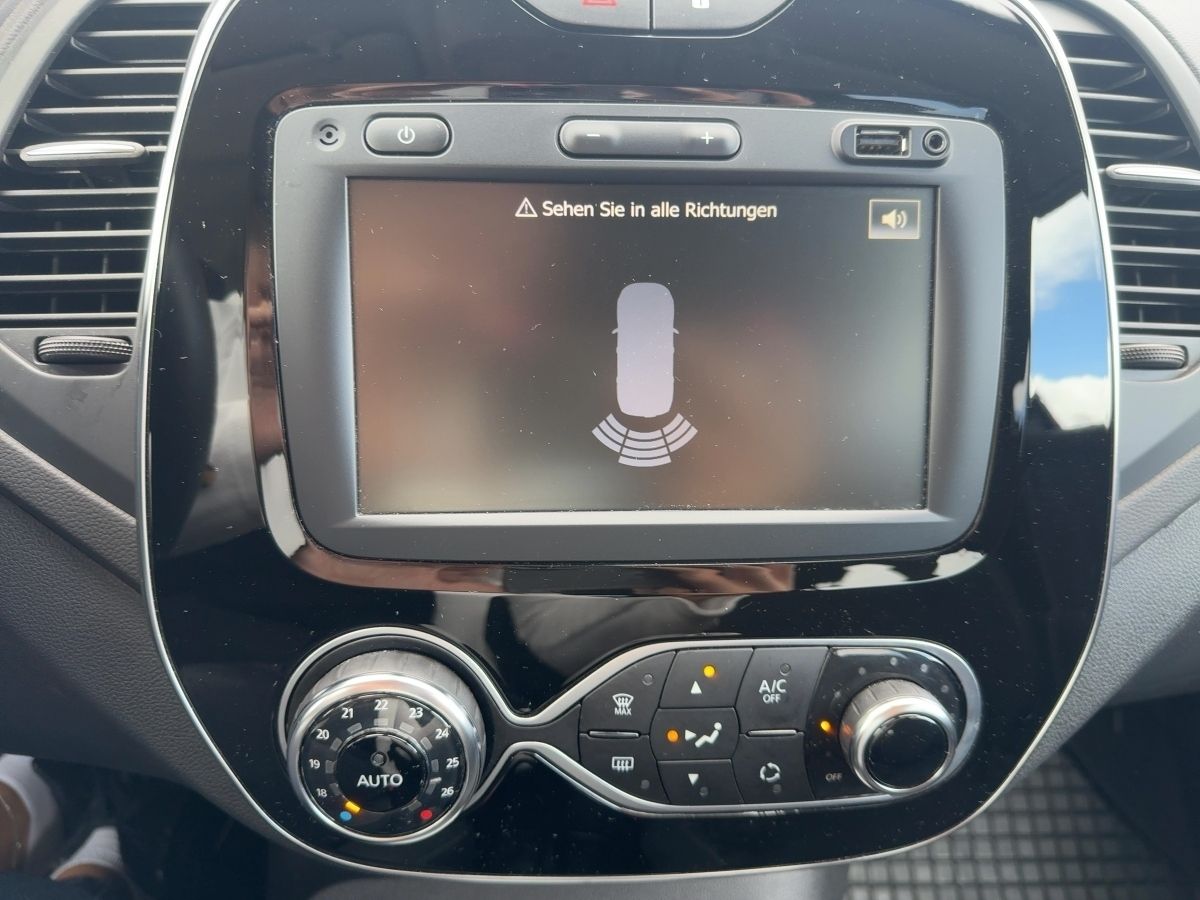 Fahrzeugabbildung Renault Captur LIMITED TCe 90 SHZ