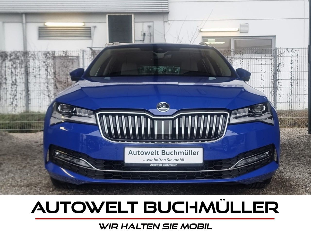 Gebrauchtwagen Skoda Superb Superb 2.0 TDI DSG,LEDER,AHK,LED,STANDH,ACC,360 in Nersingen