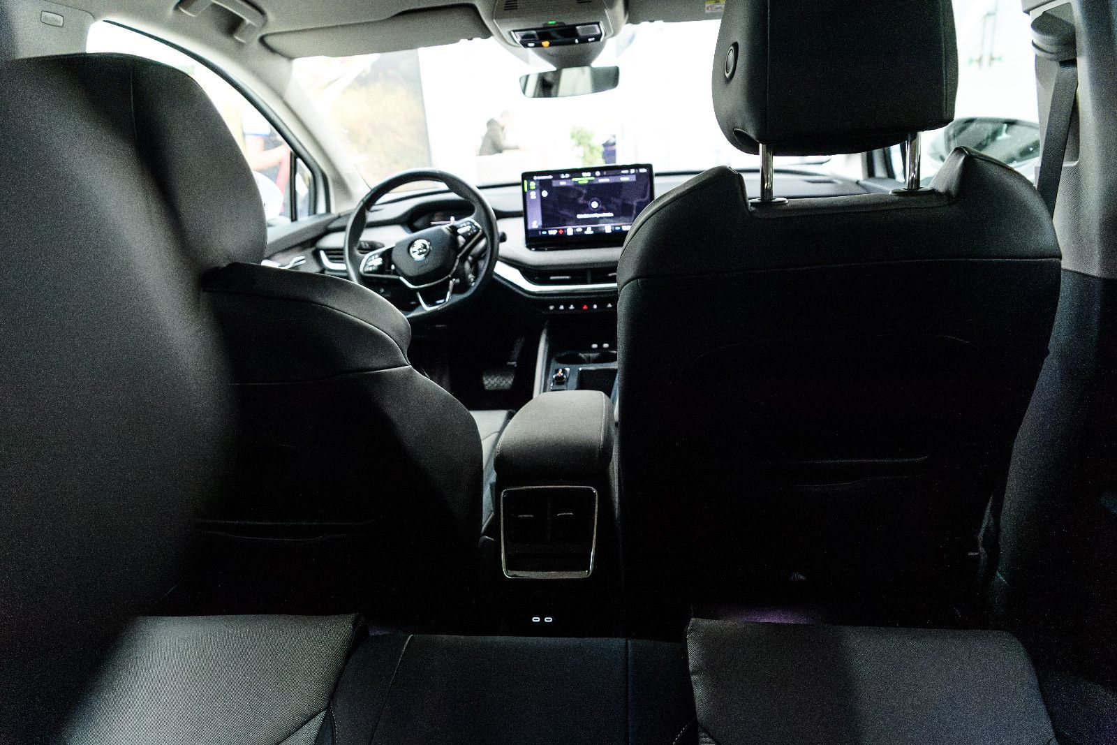 Fahrzeugabbildung SKODA Enyaq 80 +ACC +LED +CARPLAY