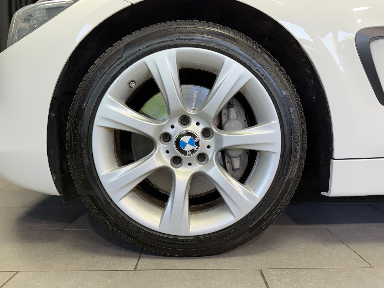 Fahrzeugabbildung BMW 435i Gran Coupe |AHK|AUTOMATIK|