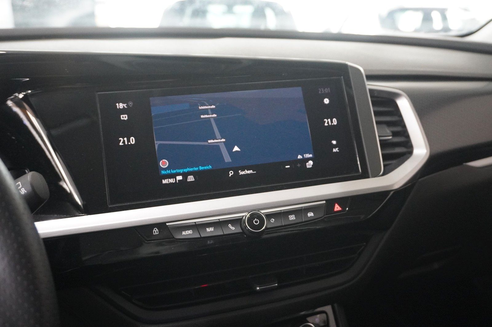 Fahrzeugabbildung Opel Grandland (X) 1.6T GSe 4HYBRID NAVI/LED/KAMERA