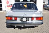 Mercedes-Benz 200 D W123 - Mercedes-Benz 200: D W123