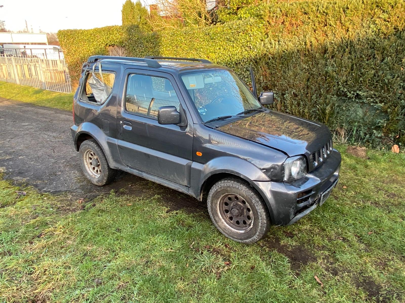 Suzuki Jimny 1.3 4WD Comfort Automatik Klima