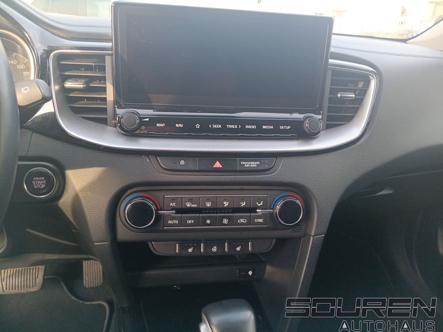 Fahrzeugabbildung Kia XCeed 1.5 T-GDI SPIRIT Navi Xclusive-Paket + NAV