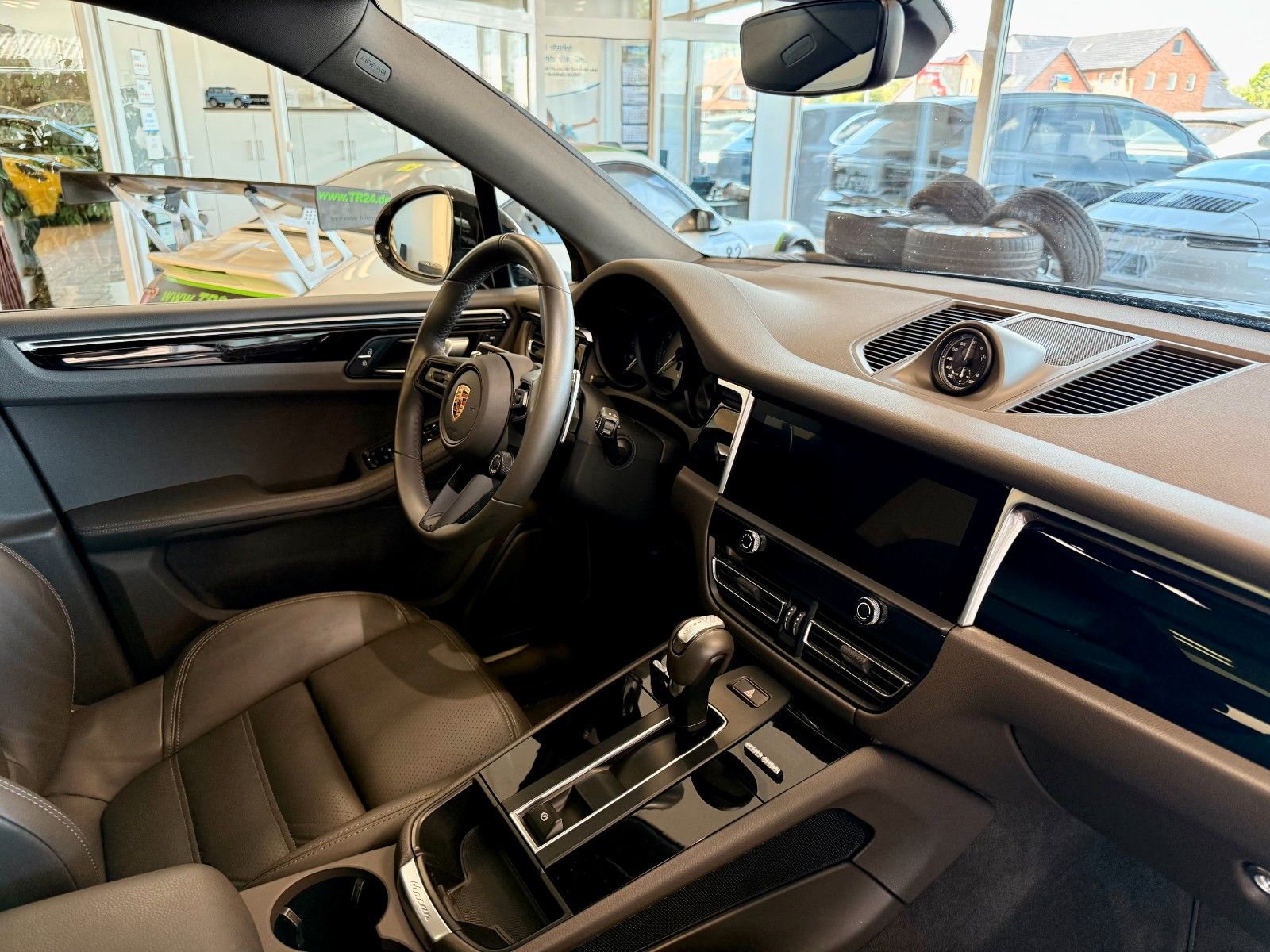 Fahrzeugabbildung Porsche Macan S Luftfederung/Sportabgas/Panorama/Keyless