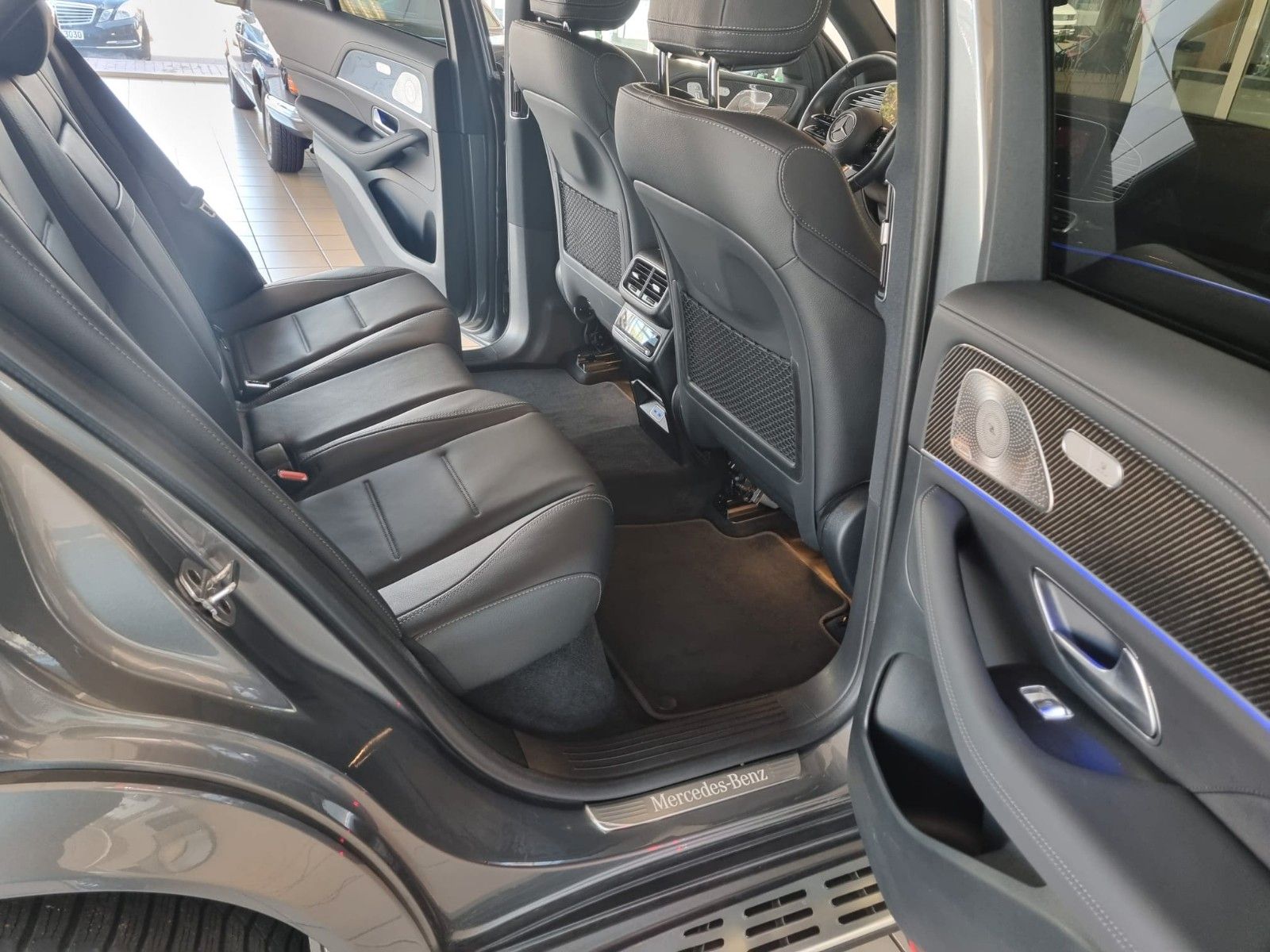 Mercedes-Benz GLE450d 4M E-ACTIVE BODY Control Offroad NAPPA foto 13